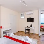 Vedrana Apartman *