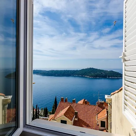 Vedrana Apartment *