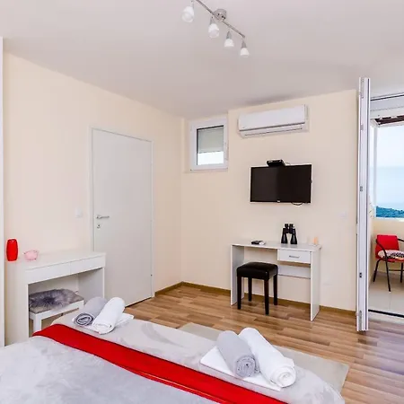 Vedrana Apartman *