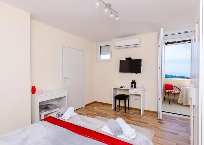 Vedrana Διαμέρισμα *