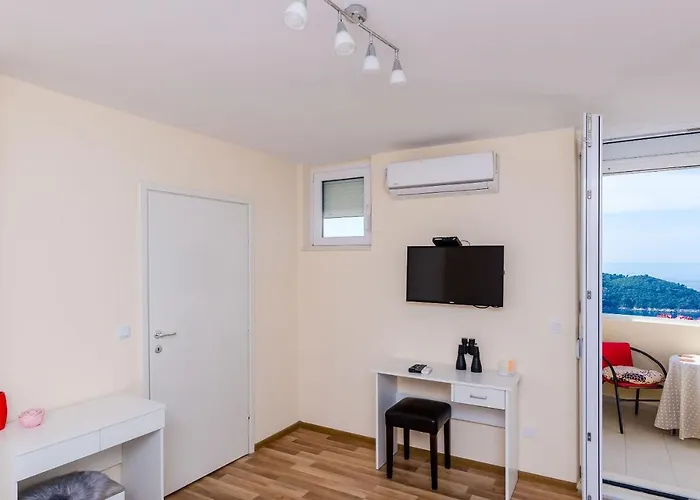 Vedrana Διαμέρισμα *