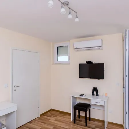 Vedrana Apartamento *